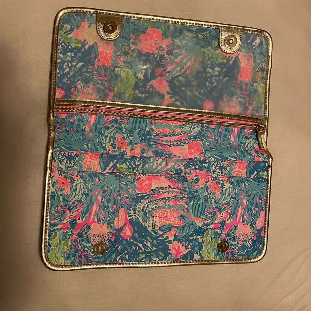 Lilly Pulitzer Colorful Travel Bag - Pink, Blue, Green - Picture 6 of 7
